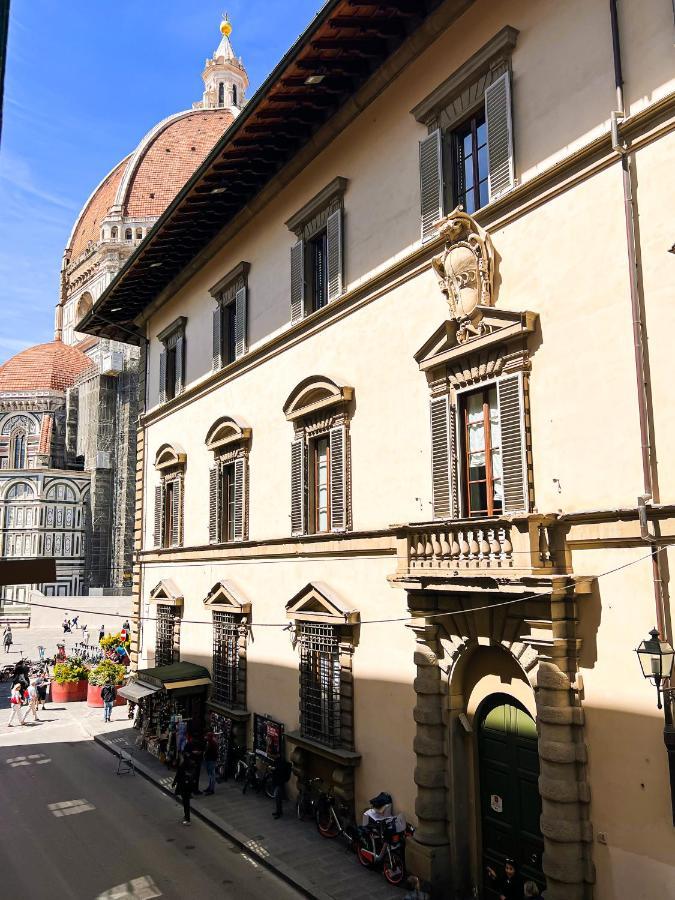 Duomo Suites Флоренція Екстер'єр фото